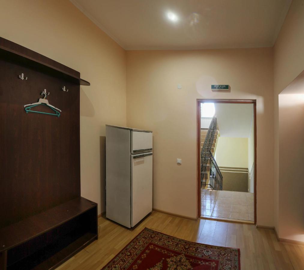 Отель Центр Трускавца تريسكافيتس المظهر الخارجي الصورة