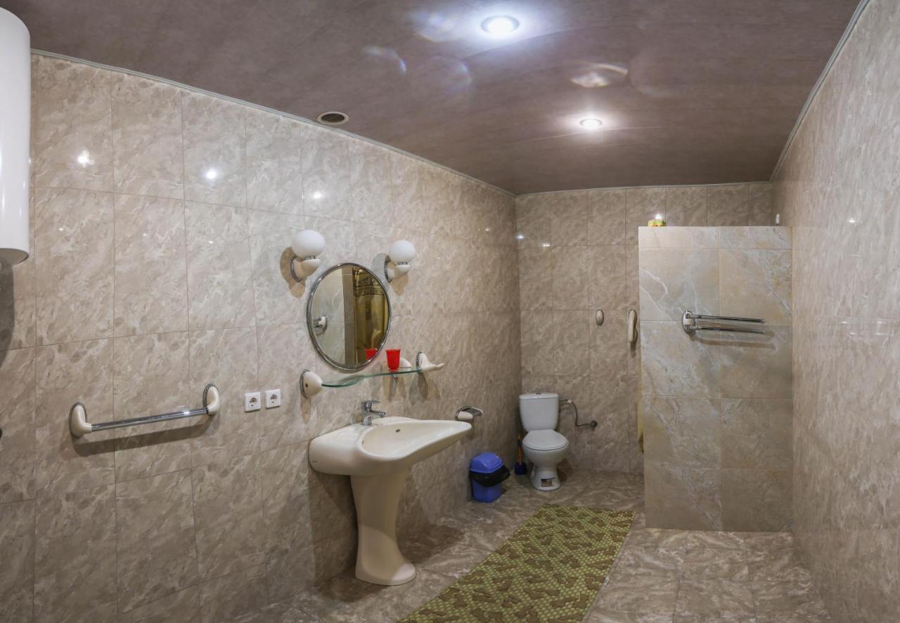 Отель Центр Трускавца تريسكافيتس المظهر الخارجي الصورة